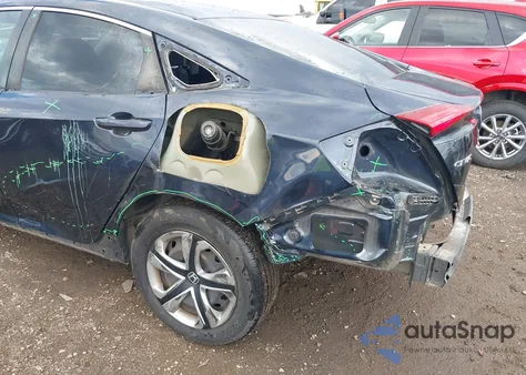 2017 Honda Civic Lx z USA, uszkodzony, nr VIN 19XFC2F54HE010341